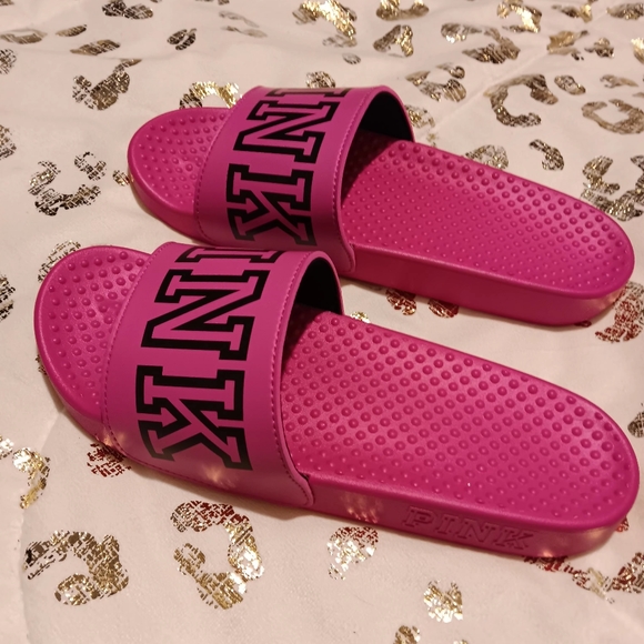 Victoria Secret Pink Slides - Picture 2 of 6